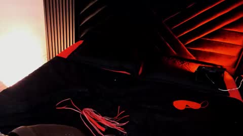 Snapshot of airamclair chatting on October 25, 7:43 pm Airam Clair online show from October 25, 7:43 pm