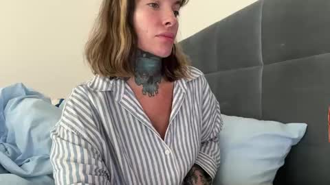 Airgead online show from September 30, 5:18 pm