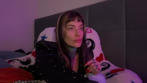 Airgead online show from April 13, 10:32 pm