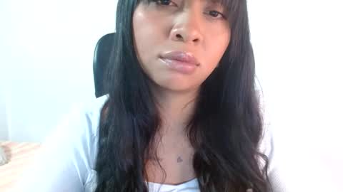  Aisha  online show from March 5, 2:25 am