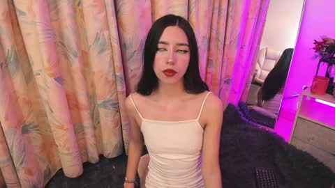 Aisha online show from December 7, 11:18 am