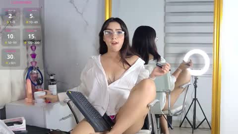 aisha_calloway online show from November 11, 11:02 pm