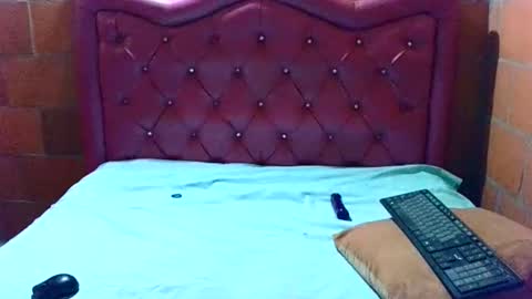 Snapshot of aisha_koswell3 chatting on October 24, 4:41 am aisha koswell3 online show from October 24, 4:41 am