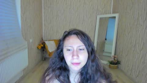 Aisha online show from December 4, 5:16 am