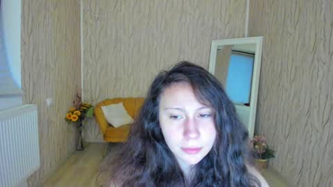 Aisha online show from December 8, 5:29 am