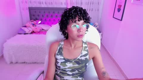 Snapshot of aitana_kahlo chatting on September 16, 11:51 am Aitana online show from September 16, 11:51 am