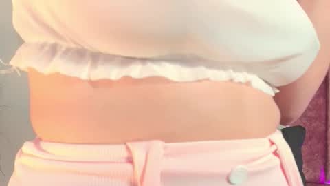 akashamoon  online show from October 31, 12:42 pm