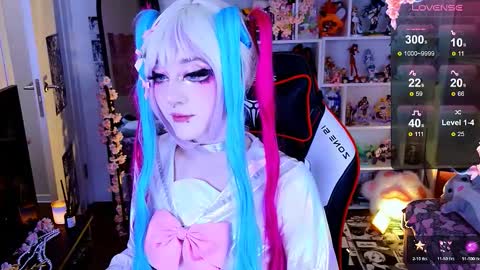 Aki online show from March 28, 10:41 pm