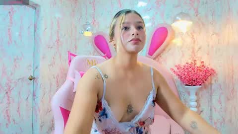 Akimmidoll GMT-5 0630 -1330 online show from February 18, 11:42 am