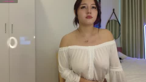 Snapshot of akina_star chatting on January 16, 1:37 am akina_star online show from January 16, 1:37 am