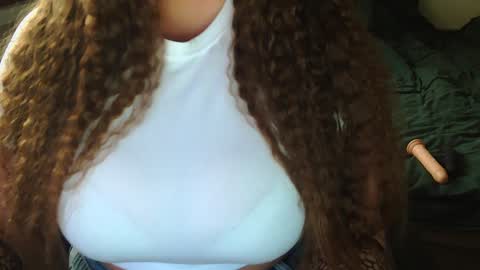 Snapshot of alabama1_ chatting on December 19, 11:07 am Alisha online show from December 19, 11:07 am