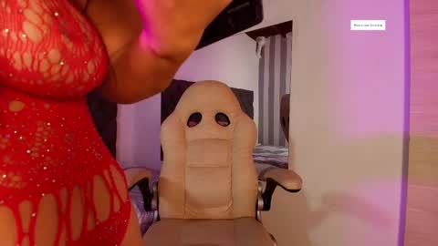 alahia_am online show from February 26, 11:43 am