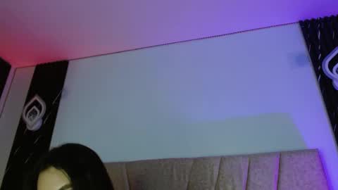 Alahia sweet official online show from October 6, 8:24 pm