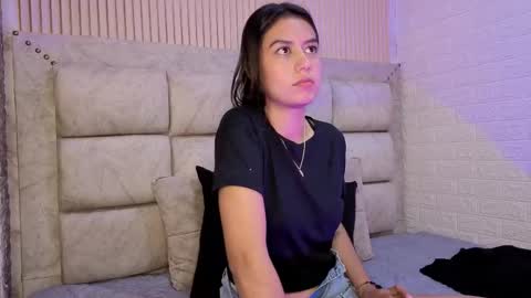 alahiasweet1 online show from April 11, 12:09 pm