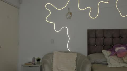 Alaia Alegria online show from March 24, 12:05 am