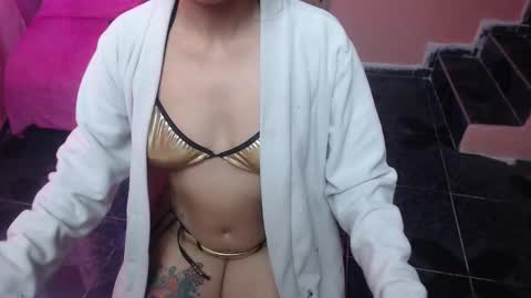 alaia_blue1 online show from February 19, 4:28 pm