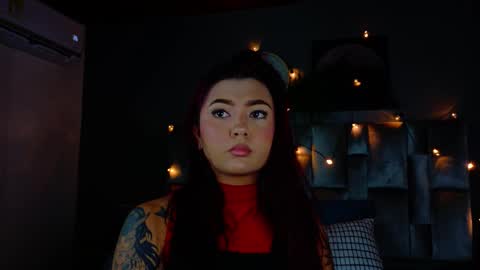 Snapshot of alaiarogers chatting on September 17, 11:41 am Alaia online show from September 17, 11:41 am