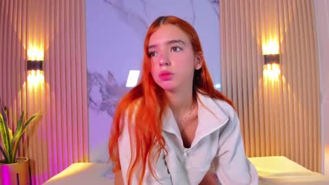 Snapshot of alana_333 chatting on October 28, 11:27 am A L A N A  online show from October 28, 11:27 am