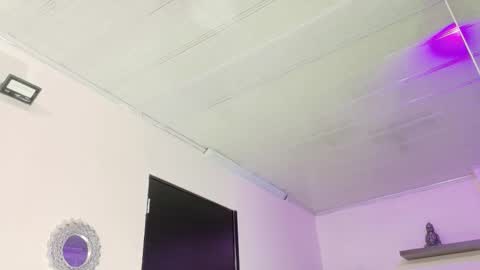 Snapshot of alana_madison chatting on October 14, 10:29 am Maeve online show from October 14, 10:29 am