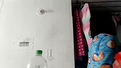 isabella online show from December 15, 12:32 pm