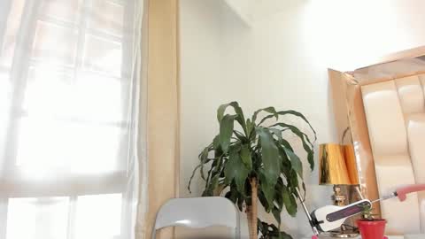 Snapshot of alana_then2 chatting on March 5, 9:17 pm online show from March 5, 9:17 pm
