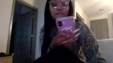 alanaaheartttt online show from November 9, 9:22 pm