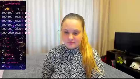 Julia online show from February 6, 9:11 am