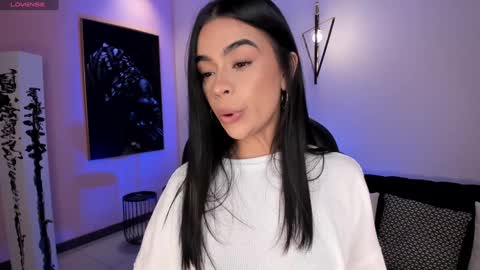 Alana online show from December 22, 11:20 pm