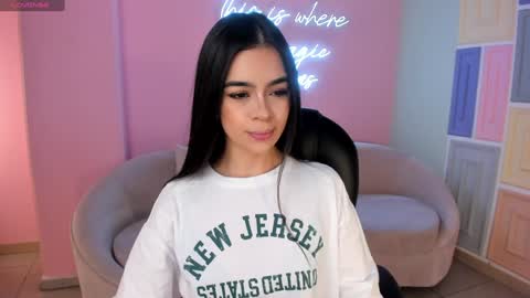 Alana online show from February 9, 2:49 am
