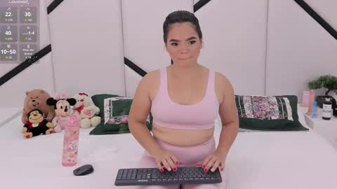 Snapshot of alanacusack chatting on October 9, 12:31 pm Alana online show from October 9, 12:31 pm