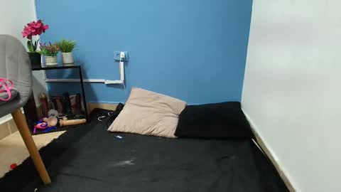 Alanah Prestoon online show from October 28, 1:33 am