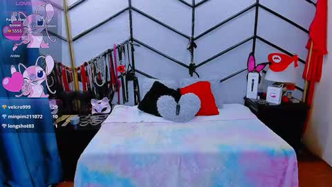 Alana online show from September 30, 7:19 pm