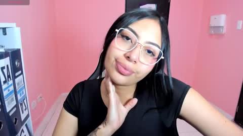 alanapetterson online show from December 20, 1:22 pm