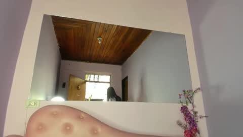 alanapetterson online show from November 10, 12:33 pm