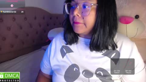 Snapshot of alanna_brunette chatting on December 26, 12:57 am lanna online show from December 26, 12:57 am