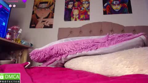 Snapshot of alanna_brunette chatting on October 24, 1:12 am lanna online show from October 24, 1:12 am