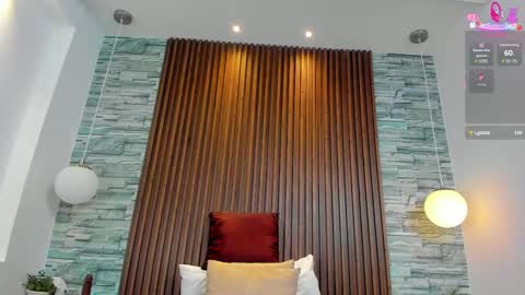 Snapshot of alannavidal chatting on October 9, 3:10 am alannavidal online show from October 9, 3:10 am