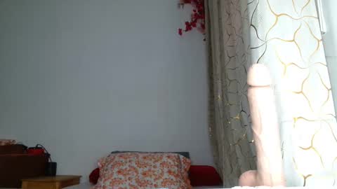 AllylicArabis online show from September 11, 5:35 pm