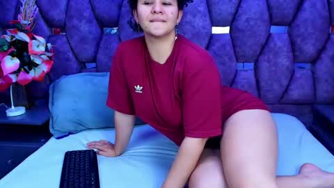 AlaSmith  online show from June 19, 10:08 am