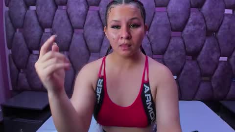 AlaSmith  online show from November 9, 2:18 am