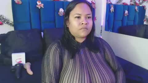 Snapshot of alba_sex10 chatting on December 31, 10:58 am alba online show from December 31, 10:58 am