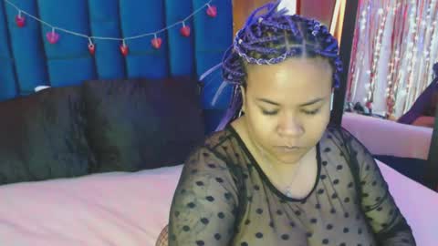 Snapshot of alba_sex10 chatting on January 25, 10:08 am alba online show from January 25, 10:08 am