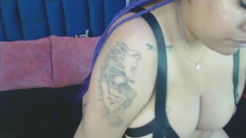 Snapshot of alba_sex10 chatting on January 21, 10:41 am alba online show from January 21, 10:41 am