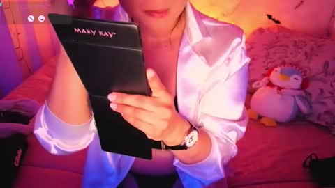 Snapshot of alba_toro535670 chatting on October 9, 12:53 pm alba_toro535670 online show from October 9, 12:53 pm