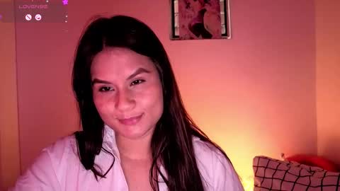 Snapshot of alba_toro535670 chatting on October 3, 1:05 pm alba_toro535670 online show from October 3, 1:05 pm