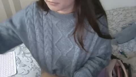 Snapshot of alba_toro535670 chatting on March 4, 12:12 pm alba_toro535670 online show from March 4, 12:12 pm