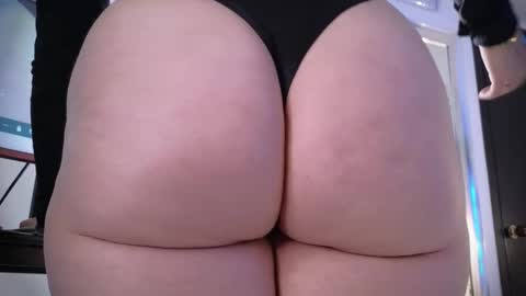 albaandthayron online show from January 15, 12:11 pm