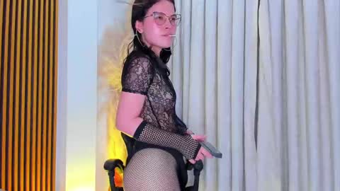 Snapshot of alejagarcia_ chatting on September 10, 10:32 pm CUTE ALEJA online show from September 10, 10:32 pm