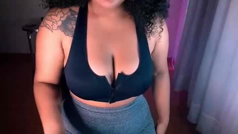 Alejandra  online show from December 14, 12:11 am