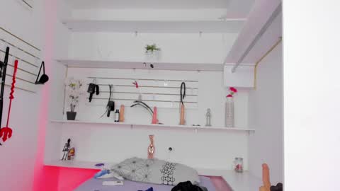 Alejandra online show from October 31, 1:29 am